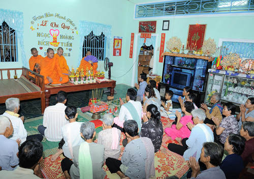 Răm Bot Bay Srây trong lễ cưới của người Khmer Nam Bộ